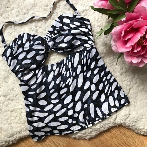 VS Swim: Abstract Design Halter Underwire Tankini - Picture 1 of 5